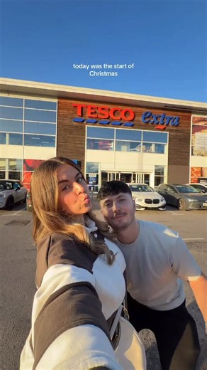 AD this is what makes it Christmas for us 🎄 ✨ Our festive @tesco trips are one of our favourite things about the festive season 🥹 Let us know in the comments what makes Christmas for you… 💙 #ThatsWhatMakesItChristmas #Tesco T&Cs: Tesco 183Cm 6Ft Evergreen Tree: Clubcard price £15/each, regular price £22.50/each; ends 10/12. Tesco 300 Multifunction Warm White Christmas Lights: Clubcard price £12/each, regular price £18/each; ends 10/12. Any 3 for 2 on selected frozen and chilled party food, ch