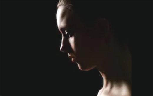 中国外星人接触者讲述，地球实际上伪装了真实的文明