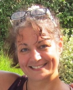 MAKING A BIRCH BARK BASKET CENTERPIECE