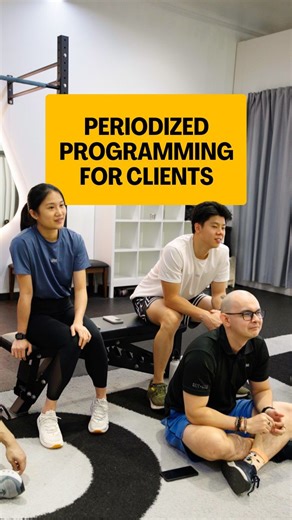 MOVE® Private Fitness on Instagram: "Behind the scenes of our Edu Huddles 🧠 Whether a client is training for daily strength, long-term health, or even stepping onto a competition floor — we thoughtfully program around you and your goals. In this edu huddle, our coaches learned about periodization, fatigue management, and smart programming for clients with various training goals. Here at MOVE, we have no fixed templates or cookie cutter plans. Sustainable and effective programming is what we aim
