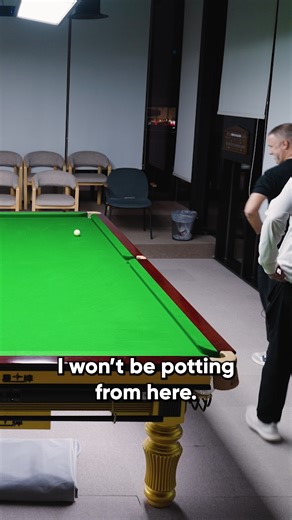 Mark Williams VS the $1,000,000 Shot 👏 | Stephen Hendry's Cue Tips