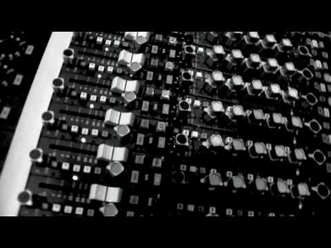 Stone Sour - The Recording of "Say You'll Haunt Me" (Clip)