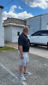 Checking out an old gas station turned service shop 👀 part 1 #RealEstateInvesting #CommercialRealEstate #FixerUpper #InvestmentProperty #CashFlow #RentalIncome #PropertyInvesting #RealEstateDeals | Steve Ross