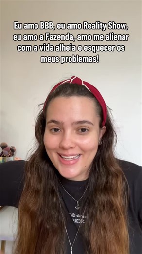 Aline Oliveira on Instagram: "eu amoooo me alienar com BBB e esquecer meus problemas"