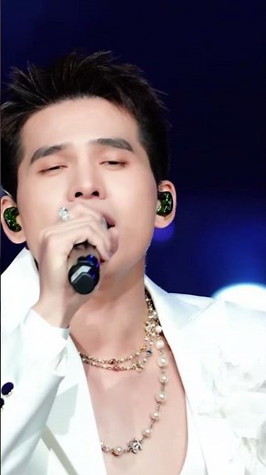 Người Lạ Thoáng Qua - Quốc Thiên Live Chạm Đáy Cảm Xúc | Mới Nhất 2026