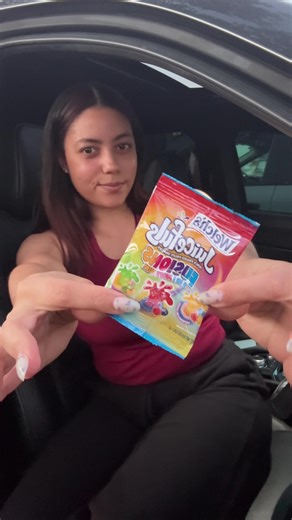 This are my favorite fruit snack now, they were so tasty 🤤 @Welch’s Fruit Snacks #WelchsFusionsPartner