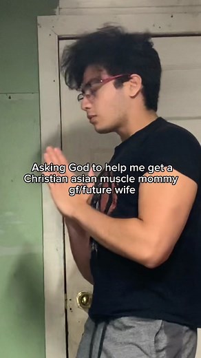 The Rizzard of Oz - Gym Humor and Muscular Women Memes