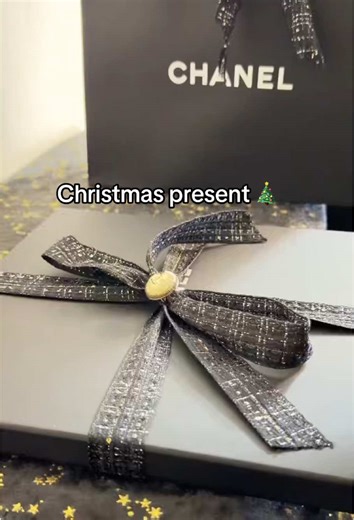 lvbagloves2 (@lvbagloves2)’s videos with original sound - lvbagloves2