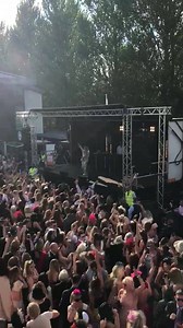 16K views · 209 reactions | Ladies day after party...JUMPING with LOVELY LAURA & BEN SANTIAGO | Perth Racecourse | Facebook