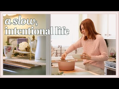 Slow, Holistic Living | Winter Daily Life Vlog
