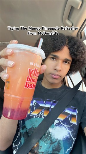 Mango Pineapple Refresher Review (9.9/10)