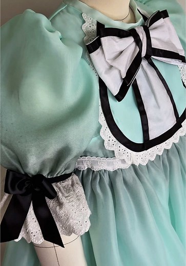 Claudia's Iconic Green Dress from Interview with the Vampire