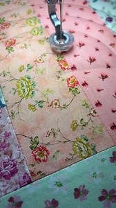 I love the texture that a Baptist Fan gives a quilt, and this one has a cute little double heart in the design as well. 💕 I quilted this on my Grace Company 16x Elite and the Quilters Creative Touch automation, total stitching time was 1h 26m. Fabric from Tinyspool #sponsored #LongarmQuilting #menwhoquilt #skullquilt | Rose City Originals