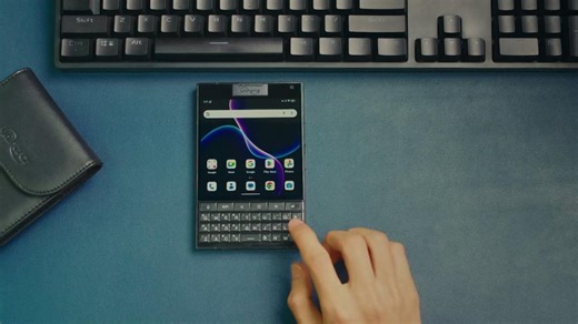 22K views · 175 reactions | ️‍️ Let your keys lead the way. Feel unparalleled keyboard responsiveness with 퐓퐢퐭퐚퐧 ퟐ. Take your spot this 헝혂헻헲 on 헞헶헰헸혀혁헮헿혁헲헿! >> https://ow.ly/soGn50W8Slq | Unihertz | Facebook