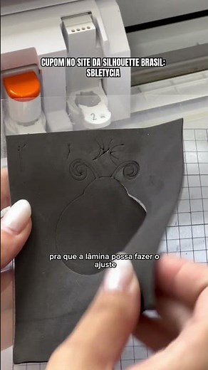 Cut EVA foam on the Cameo 5 using the 2mm Kraft Blade!