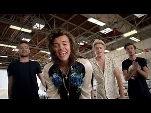5 MUST-SEE Moments in One Direction's 'Drag Me Down' Music Video