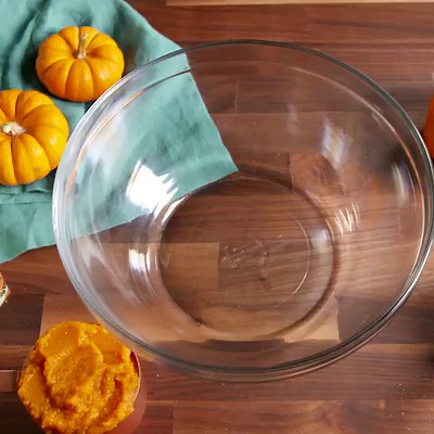 Pumpkin Pie Lasagna = fall dessert GOALS. Full recipe: http://dlsh.it/U9pE3Gb | Delish
