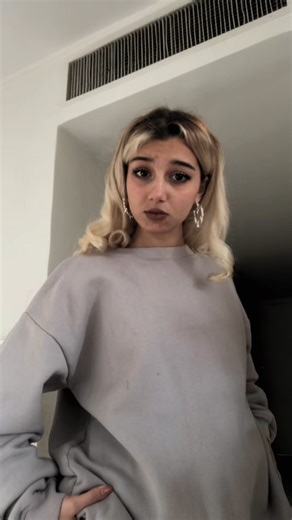 ‎🦋عسل قضاوتی🦋‎ on Instagram‎: "بخاطر درخواست زیاد شما گذاشتم👀🖐️ #موزیک_قدیمی #آهنگ_نوشتالژیک#نوستالژی#آهنگ_خاطره_انگیز#خاطرات_قدیمی"‎