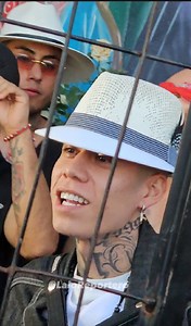 816K views · 47K reactions | Santa Fe Klan graba nuevo video de cumbia en su barrio en Guanajuato; México  | Lalo Reportero | Facebook