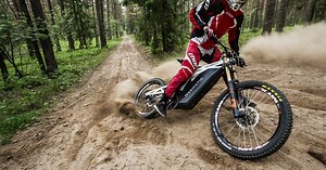 Watch a new performance all-terrain electric bike going down the Alps