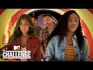 The Challenge Joins The Losers Club 🤡 It Chapter Two | MTV