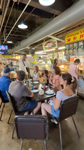 HAWAII FREE TOURS on Instagram: "If you’re visiting Hawaiʻi soon, save this reel! 🌺 Don’t just watch… come taste the real Hawaiʻi with us! 👉 Book your food tour via the link in bio and eat like a local. #hawaiifreetours #freetours #hawaii #travel #foodtour #thingstodohawaii #hawaiifood #foodie #thingstodoinhawaii #oahuhawaii #hawaiibucketlist #explorehawaii #hawaiifoodie #hawaiitrip"