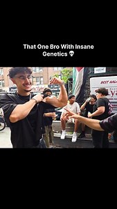 Bro got a swollen bicep 😂 | Hussein