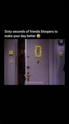 Movies Hub - Movies & Cinema | Ross and Joey had the best bloopers ! Follow @moviesnhub for more ! #friendstvshow#jenniferaniston #davidschwimmer#lisakudrow... | Instagram
