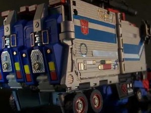 Transformers Custom PowerMaster Optimus Prime