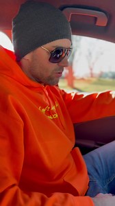 766K views · 2.7K reactions | #reklám Mint tudjátok, a magasságomtól függetlenül imádom a városi kis autókat, így igazán örömmel mondtam #YESOFCORSA -t erre a különleges felkérésre. Az új Opel Corsa tökéletes választás a szürke hétköznapok ellen, de számos új, nagyon hasznos és kényelmi funkcióval is gyarapodott a felszereltsége. Nekem mik voltak a kedvenceim? - A videóból kiderül!來 Opel #yesofcorsa #opel #opelcorsa | Kucsera Gábor | Facebook