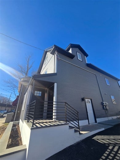 32 North Ave, Garwood, NJ 07027 - For Rent