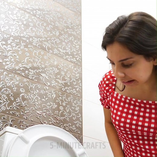 Useful toilet hacks to avoid awkward situations. 😟 | 5-Minute Crafts
