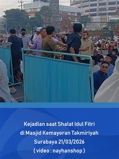 Baku Hantam Saat Shalat Idul Fitri di Masjid Kemayoran Takmiriyah Surabaya