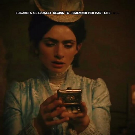 The moment Elisabeta gradually begins to remember her past life. 🖤✨