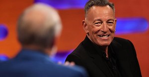 Bruce Springsteen says actor playing him in film ‘sings pretty good’ | BreakingNews