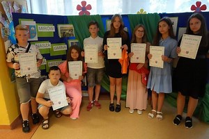 Szkoła z Mirowa realizowała w ubiegłym roku projekt edukacyjny "Mirów - nasza gmina, nasza historia"