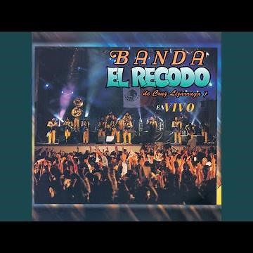 Te Sigo Amando (En Vivo)