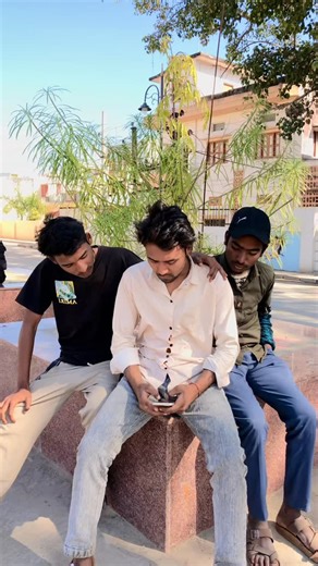 Dabriya RAMLAWAT 1920 on Instagram: "KHOTE SIKK…..☠️"