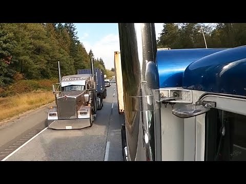 Kenworth w900 Cruising with Peterbilt 389 | Loud CAT 6NZ Straight Pipe with Stage 1 Turbo
