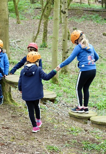 Our low ropes and climbing wall encourage team work and determination, getting the class working together. #lowropes #climbing #schooltrip #ks2 #schoolresidential #outdooreducation #getoutside #outdoorlearning