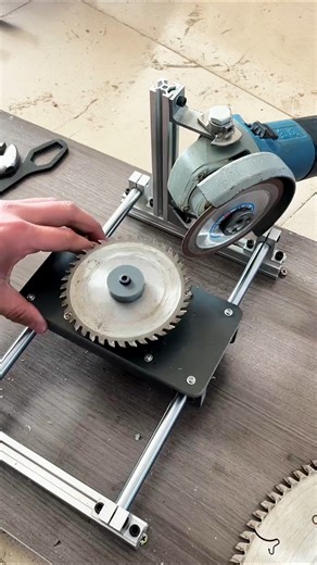 part87#Purani Saw Blade ko nayi jaisa bana diya😱#Woodworkingkasecret tool😲SawBladeSharpening#Machine