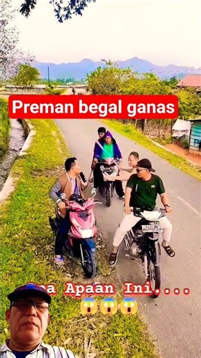 A vicious thug wants to rob someone's motorbike but... #shorts #viral