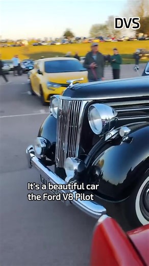 The Ford V8 Pilot is quite rare today, this medium-sized car was built by Ford in England from 1947 to 1951, notable for its American Flathead V8 engine, the Pilot was replaced by the Zephyr and Consul. Around 22,000 Ford V8 Pilots were built globally between 1947-1951 some made at the Dagenham works, but the exact number sold specifically in the UK is not specified, and a large number went overseas. #ford #pilot | Darren Vel Satis
