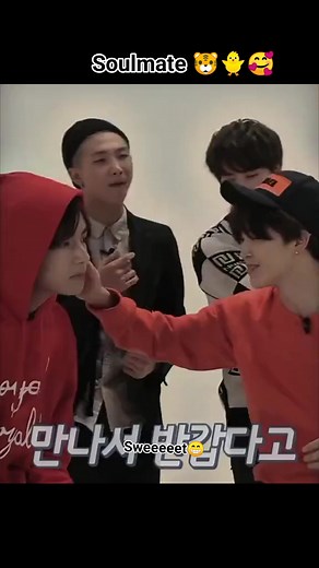 17K views · 1.6K reactions | VMIN kiss 殺 #bts #btsarmy #vmin #soulmate #jimin #Taehyung #trend #virals #reels #follower #everyone #highlights #fbreelsvideo #fbreels #fbreels2024 #reelstrending #fypシ゚ | Angel's Jmjk | Facebook