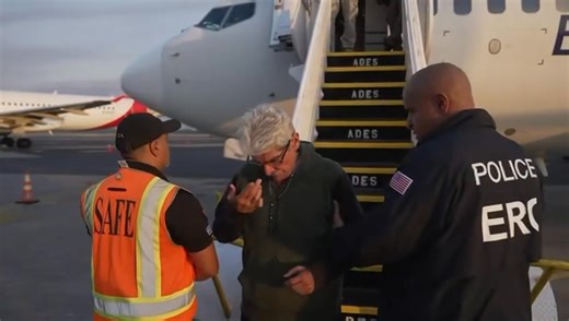 Norman Quijano llega deportado de EEUU, y es detenido a su llegada a El Salvador por la Fiscalía General de La República de El Salvador quien la acusa de negociar con pandillas. | ITV El Salvador