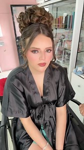 10K reactions · 24 shares | Hermosa quinceañera de este fin #tutorial #xv #vestidoverde #makeuplili | Makeup Lili | Facebook