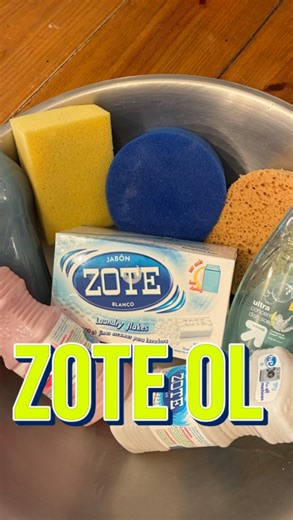 Sudzy Chemist👩‍🔬🧼🧽🫧 on Instagram: "ZOTE-🧼❄️ The recipe is: a mixture of liquid zote with zote flakes, Dish soap and Piney Laundry Mix from a few months ago! 🫰🏻 I have a love/hate relationship with the Zote Flakes-🫣 I love the texture it gives the mixes BUT i really dislike that the flakes take FOREVER to dissolve! 🫠 how do you feel about Zote? Do you like the flakes? The smell? Do you shred your own zote flakes? Tell me how you really feel🤪 #CleanTok #SpongeSqueezing #ASMRSponges #Spo
