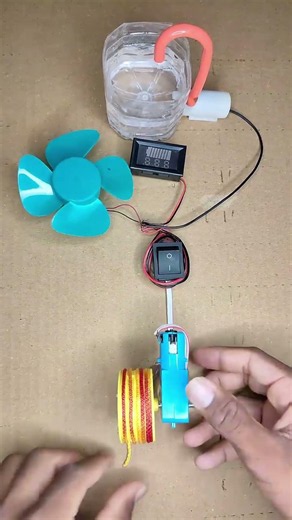DIY Hand Crank Water Generator | Powers a Fan Without Electricity! #shorts
