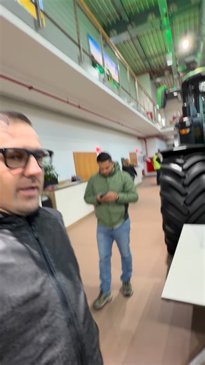 Por qué en Europa NADIE puede usar tractores o implementos de más de 3 metros? #europa #johndeere #dimanor #alemania | AgroMenon