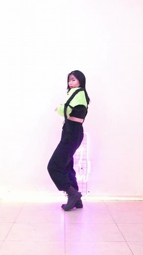 LISA - 'SG' DANCE COVER by Kathleen Carm